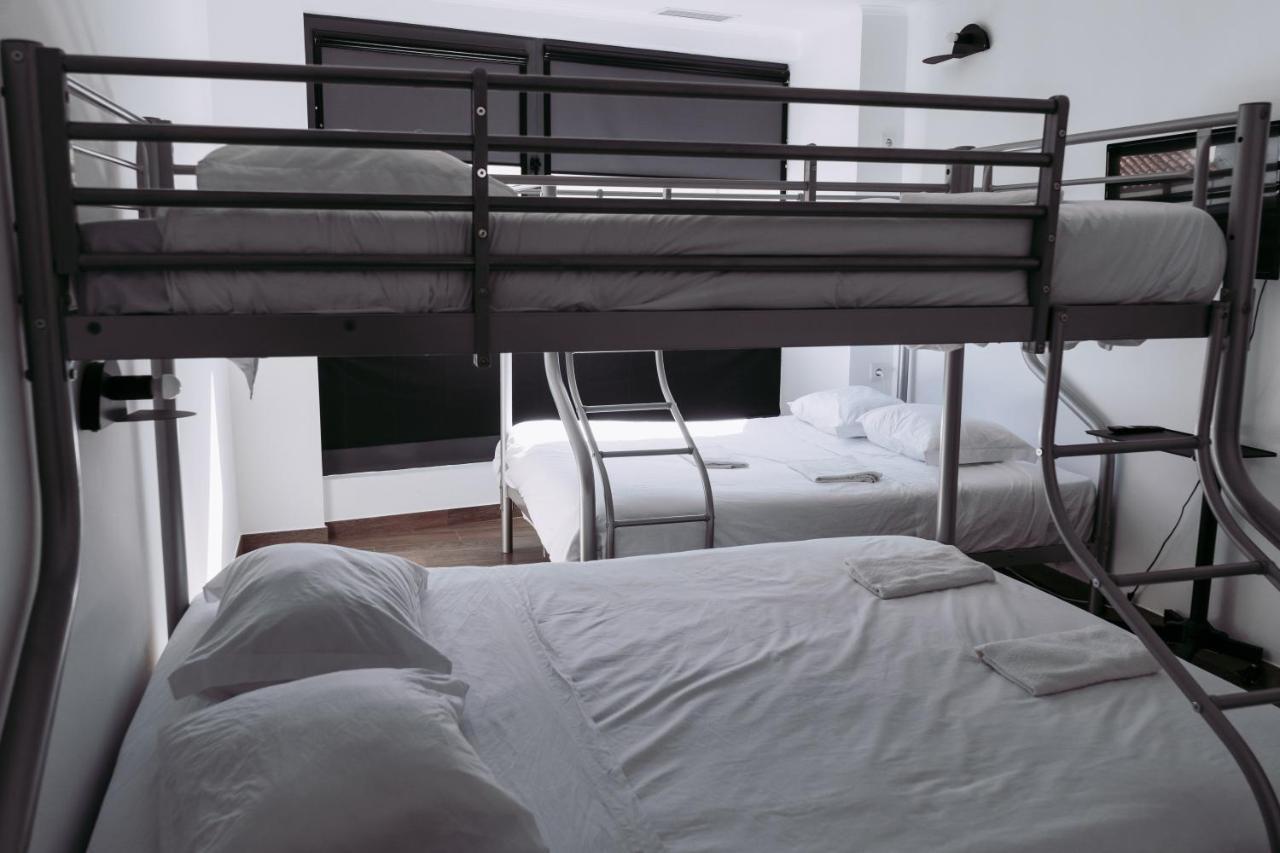 Middle Point Hostel Sardoal Kültér fotó