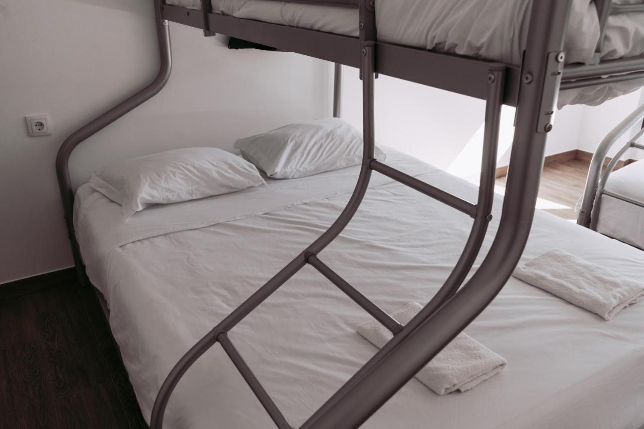 Middle Point Hostel Sardoal Kültér fotó