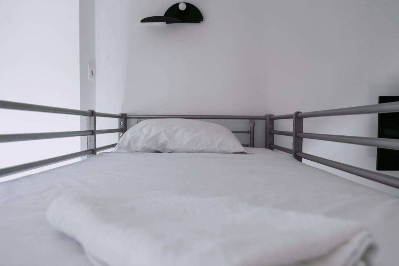 Middle Point Hostel Sardoal Kültér fotó